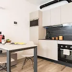 Emotichome 7 Flexyrent アパート ミラノ